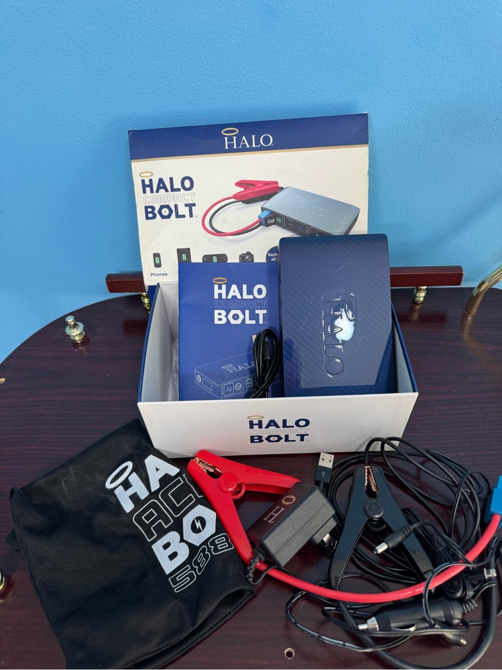 HALO Bolt Compact Jump Starter Power Bank - Navy with Red Cables
